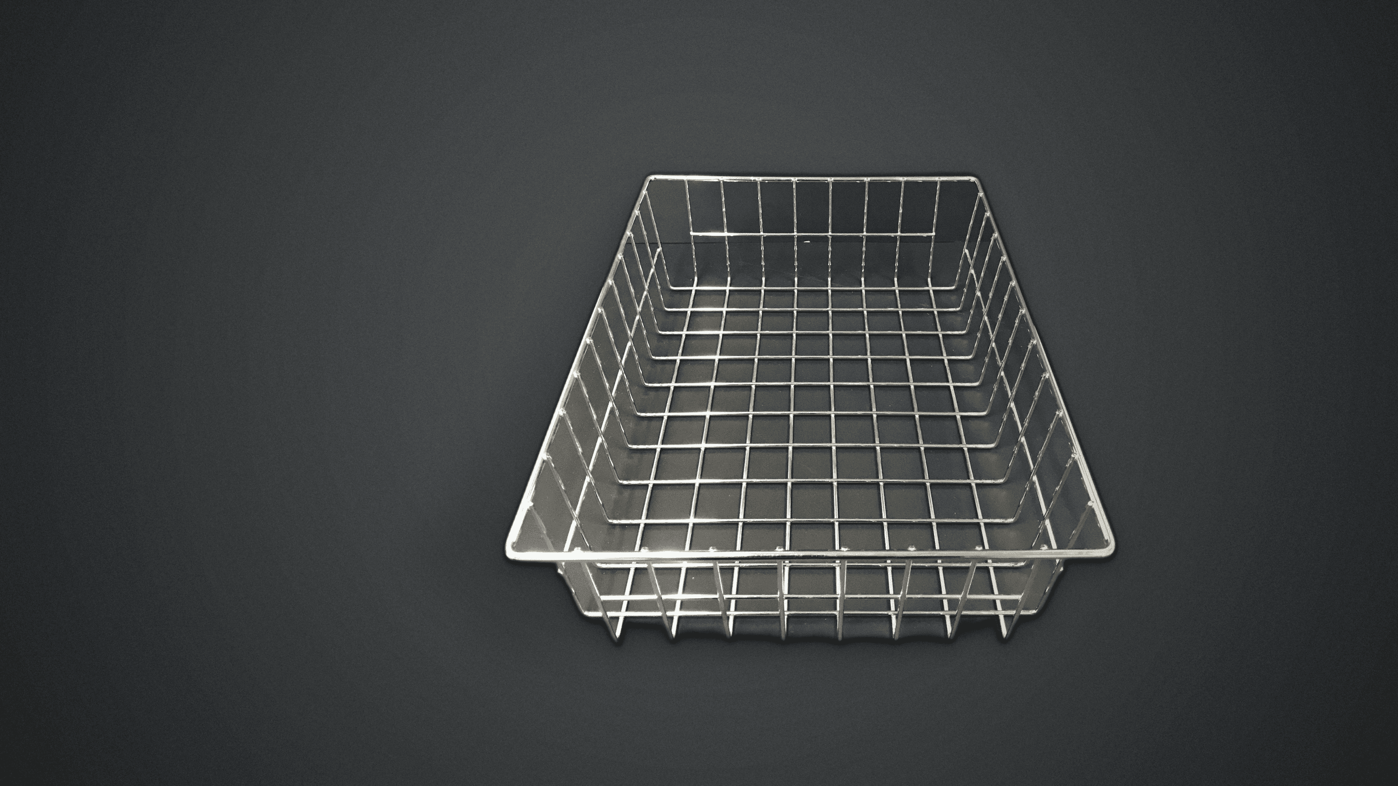 Shallow Rectangular Wire Tray